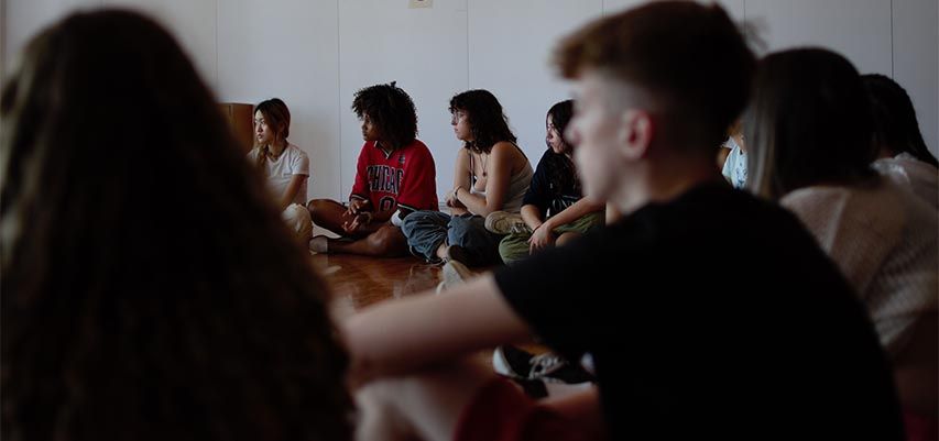 Alumnes de Batxillerat d’Arts Escèniques de l’Institut Doctor Puigvert presenten la seva òpera prima al SAT! Sant Andreu Teatre Alumnes de Batxillerat d’Arts Escèniques de l’Institut Doctor Puigvert presenten la seva òpera prima al SAT! Sant Andreu Teatre