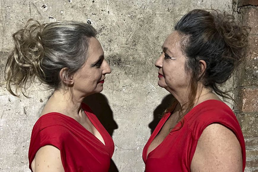 Qui escriu la història? Qui escriu la història?