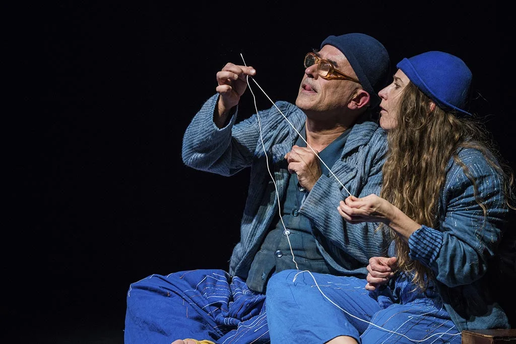 Fly me to the moon_Cia Leandre