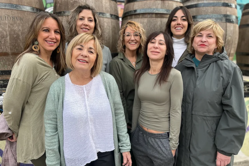 Un ram de margarides (a cada nínxol de bruixa), GATS